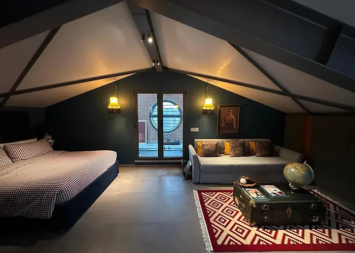 Ms Luxury Apartment